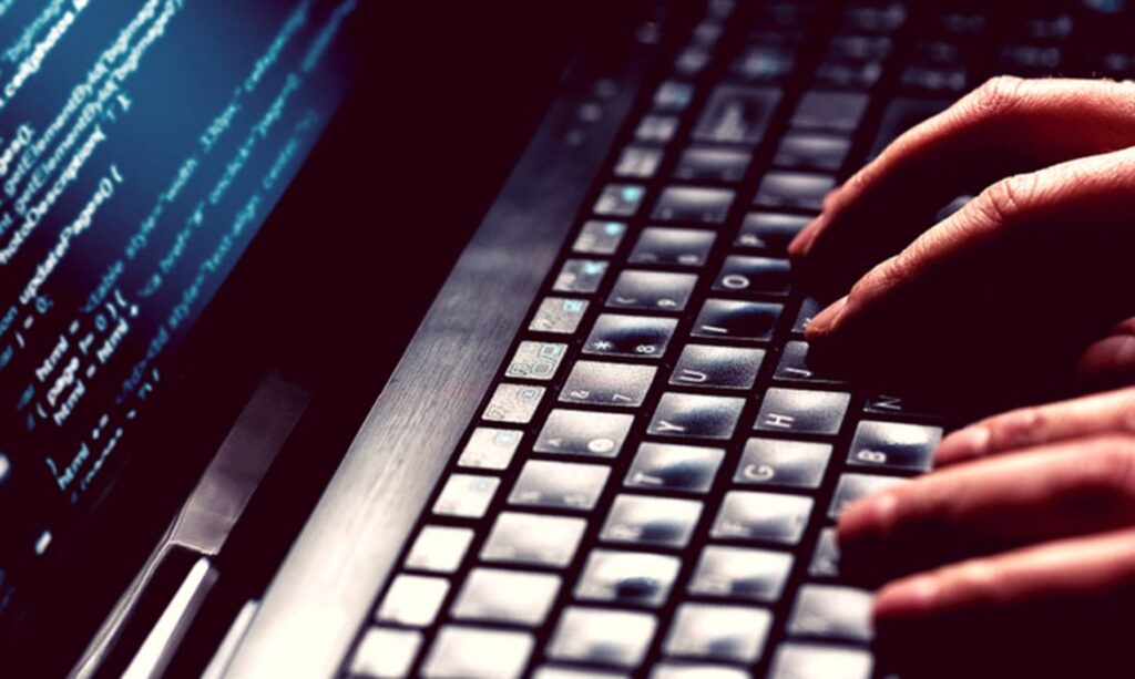 Fraudes do Desenrola Brasil proliferam em anúncios falsos nas redes