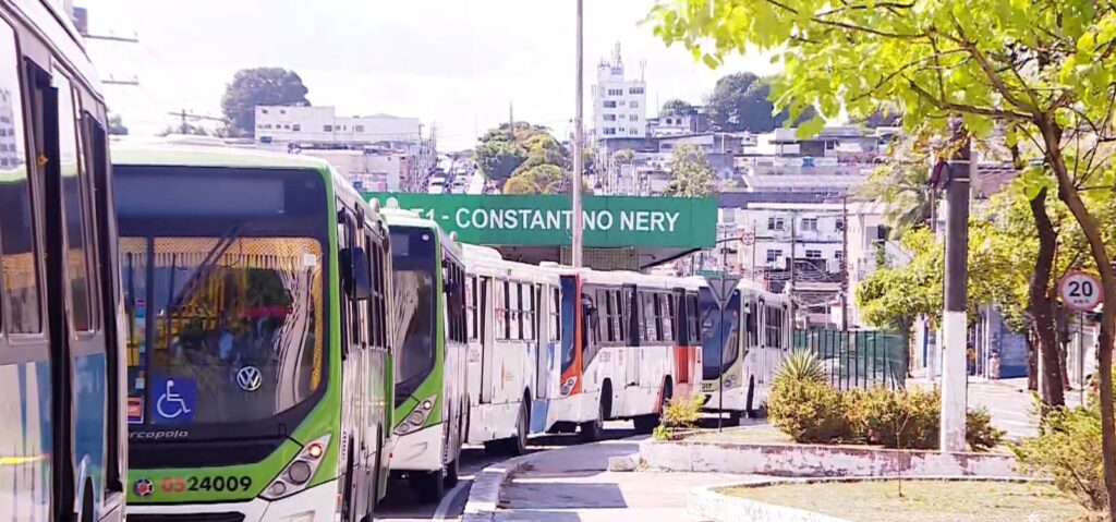Justiça impõe frota mínima para ônibus em Manaus após greve de rodoviários