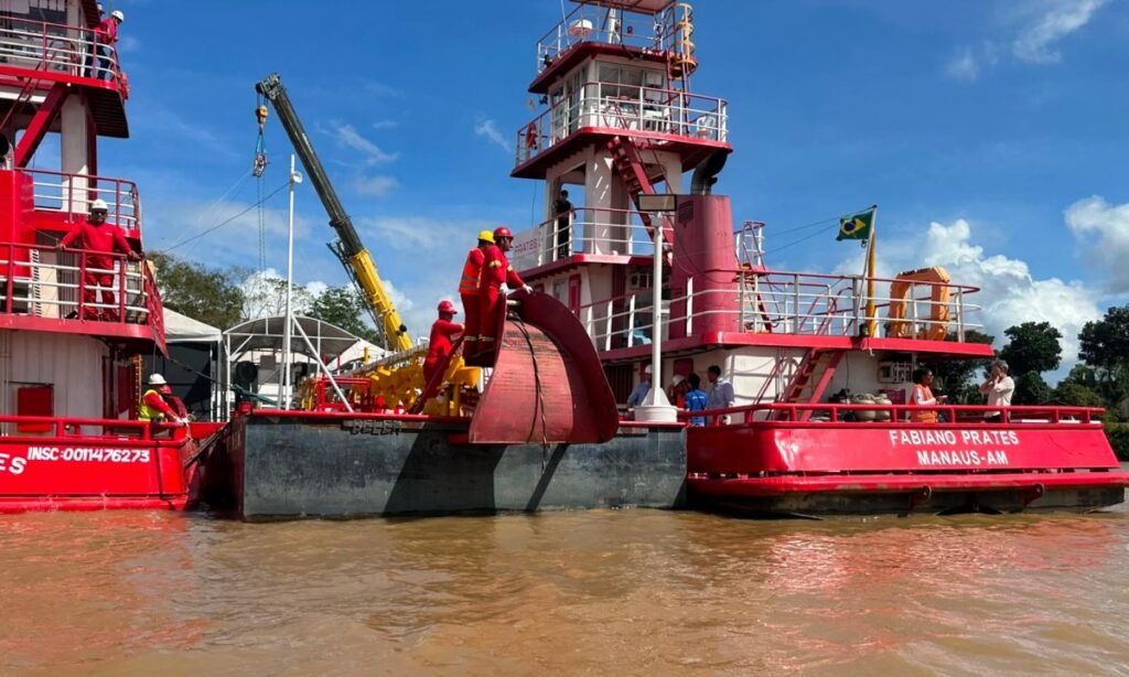 Marco digital na Amazônia: Infovia 5 inicia implantação no Rio Madeira para conectar 700 mil