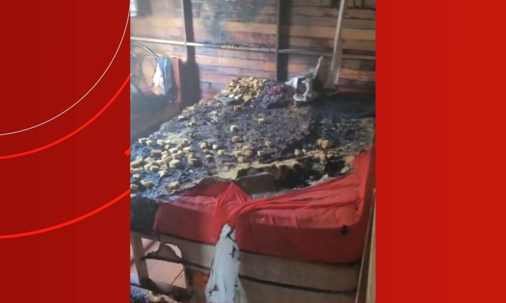 Manacapuru: homem agride esposa e incendeia colchão com filha de 3 anos