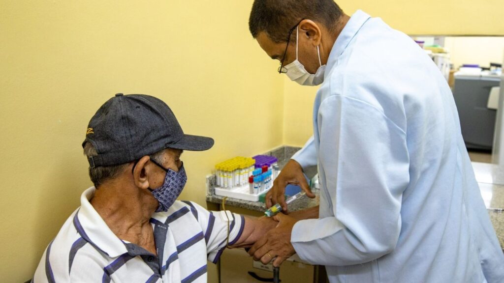 Quatro unidades de saúde em Manaus ampliam acesso masculino com atendimento gratuito neste sábado