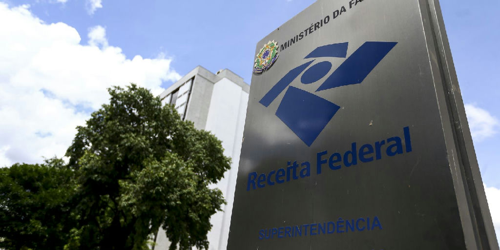 Arrecadação federal atinge R$ 289,3 bilhões em julho e marca recorde histórico