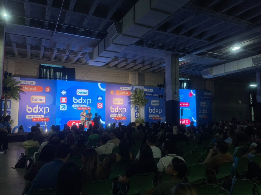 Evento em Manaus discute o impacto da inteligência artificial no mercado de trabalho