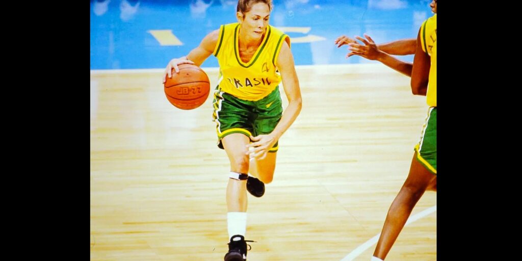 Fiba coloca Hortência como única brasileira na disputa de maior atleta da história dos Mundiais