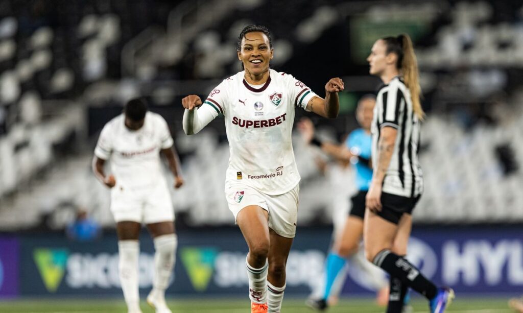 Fluminense vence clássico contra Botafogo e intensifica briga por vaga no Brasileirão Feminino