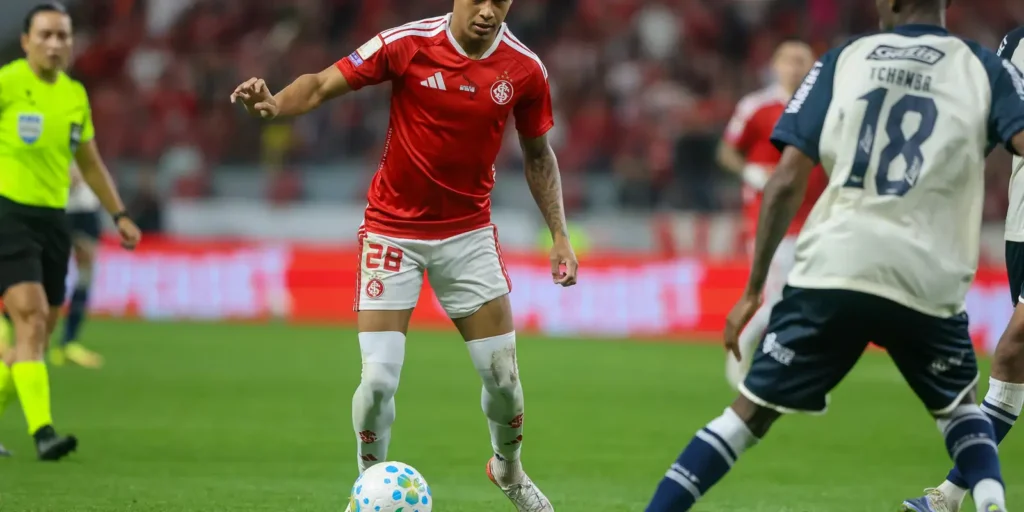 Inter escapa do Z-4 após empate amargo contra o Remo no Brasileirão