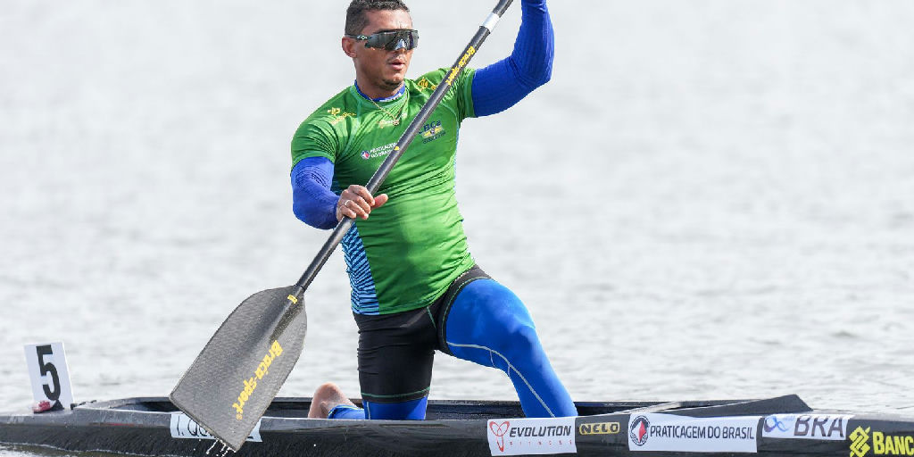 Isaquias Queiroz garante pentacampeonato mundial de canoagem na Polônia