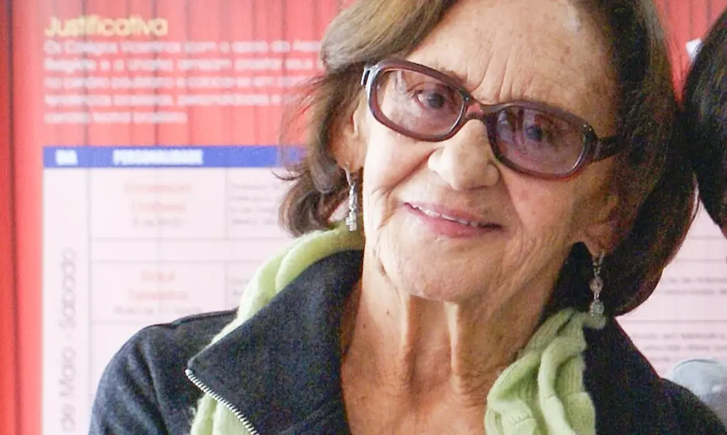 O adeus a Laura Cardoso: atriz morre aos 98 anos e bisneto compartilha detalhes da despedida