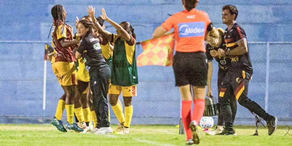 Planalto sai na frente com 2 a 0 sobre Realidade Jovem na semi do Brasileirão a3