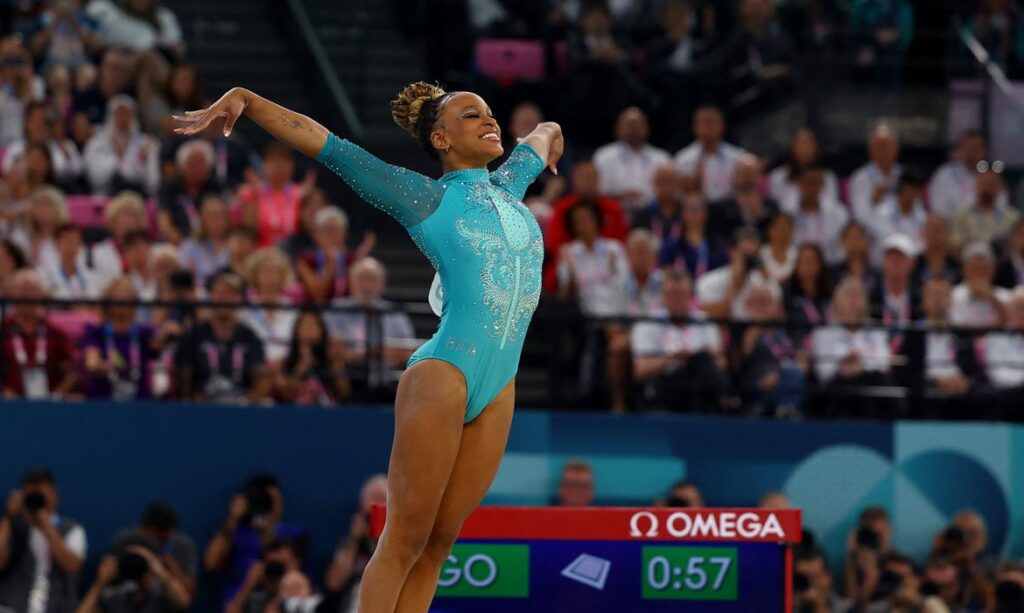 Rebeca Andrade retorna às competições internacionais após pausa de dois anos