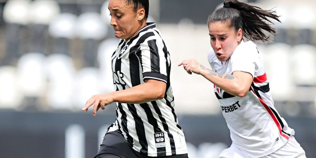São Paulo goleia Botafogo, empata com líder e acirra briga no Brasileiro Feminino