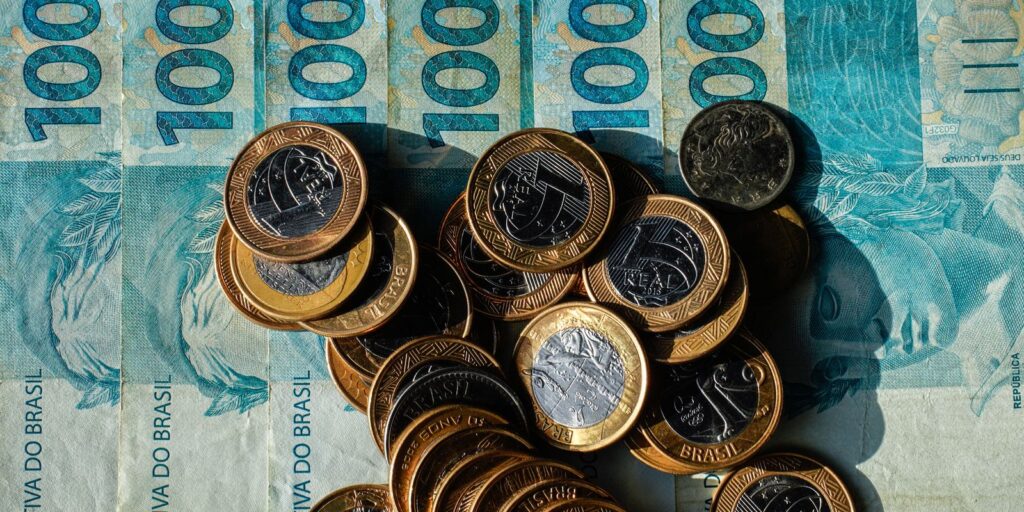 Tesouro Nacional cobre R$ 152,46 milhões em débitos de estados e municípios em julho