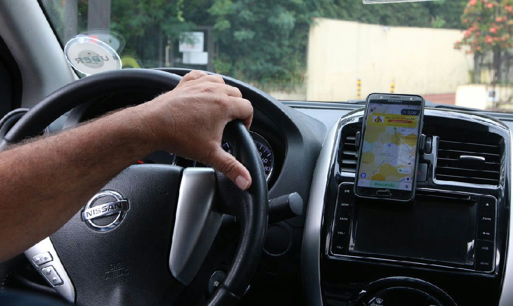 CMN flexibiliza regras de crédito para taxistas e motoristas de aplicativo no programa Move Brasil
