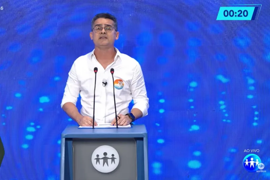 David Almeida defende expansão de políticas educacionais de Manaus para o interior do Amazonas