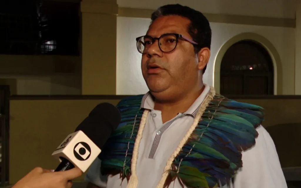 Isael Munduruku apresenta propostas para saúde em calhas de rios e valorização docente no Amazonas