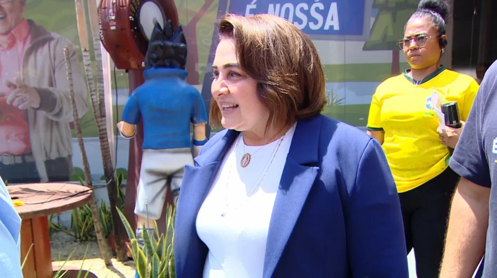 Maria do Carmo detalha plano contra pobreza com foco em benefícios sociais e agricultura familiar no Amazonas