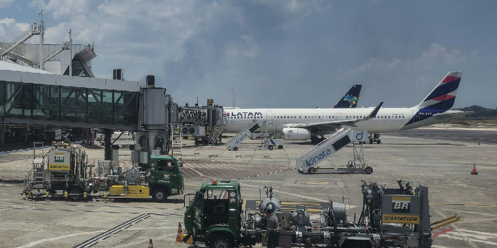 Preço do querosene de aviação sobe 13,9% na Petrobras por crise no Oriente Médio