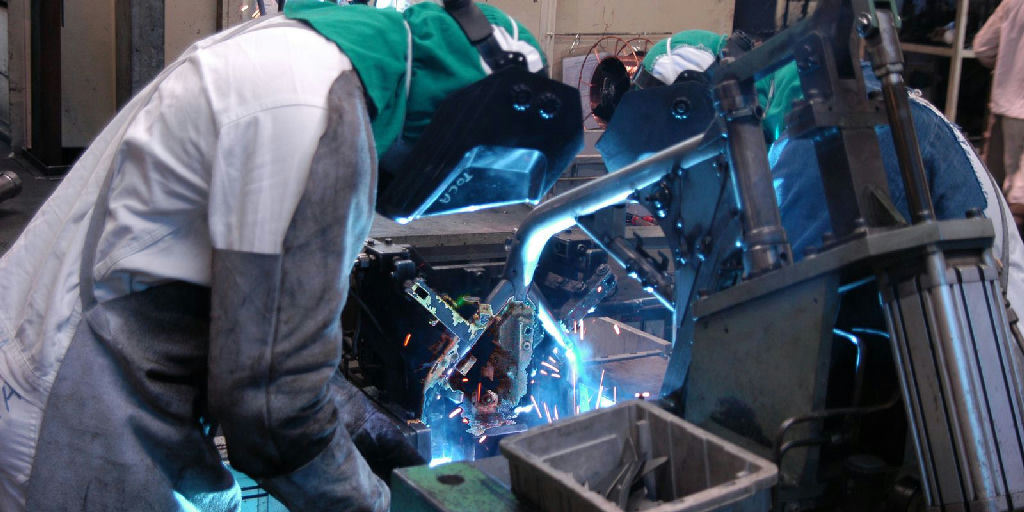 Produção industrial brasileira reage em julho e interrompe sequência de quedas