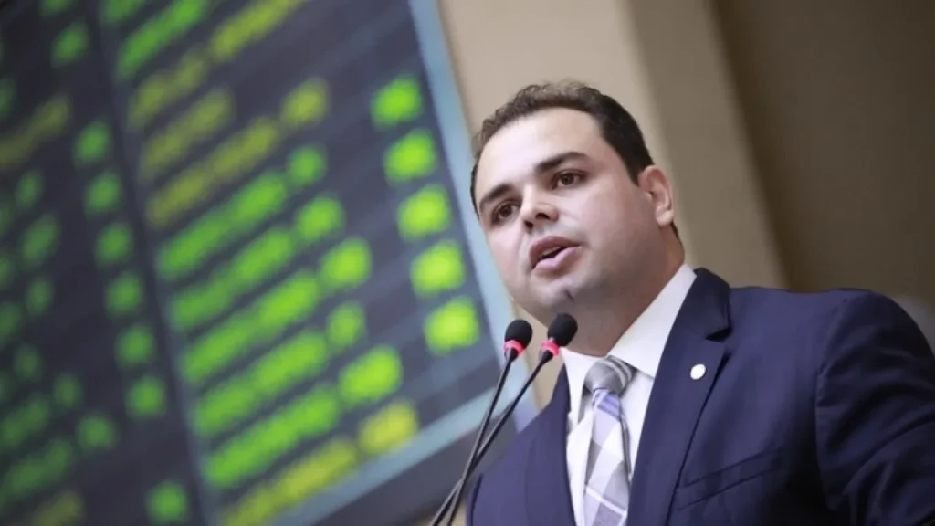 Saiba qual é o número de Roberto Cidade para o governo do Amazonas nas eleições de 2026