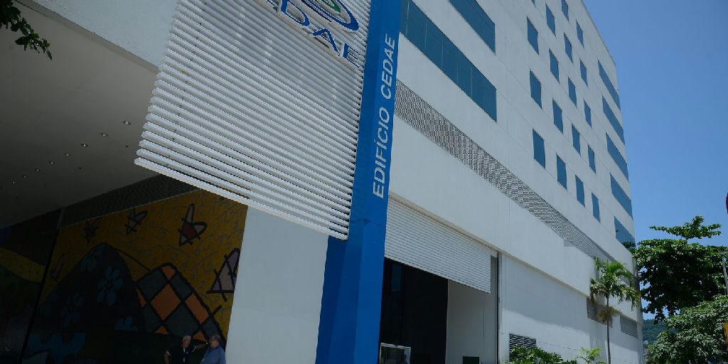 Auditoria aponta desvio de R$ 400 milhões na Cedae Saúde e investiga ex-gestor