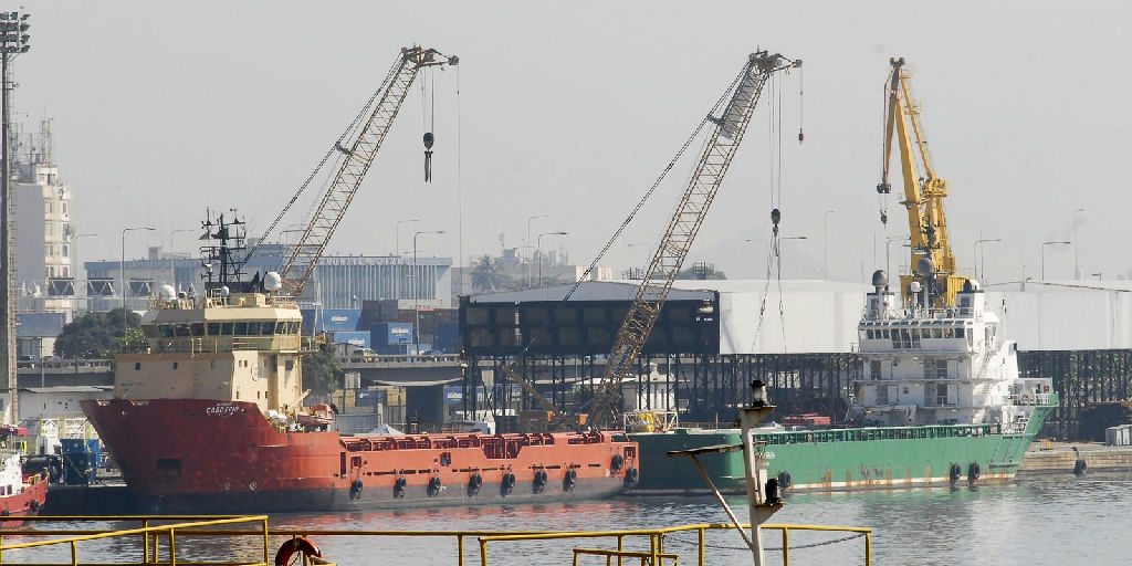 Exportações do Brasil à União Europeia crescem 30,7% e impulsionam economia