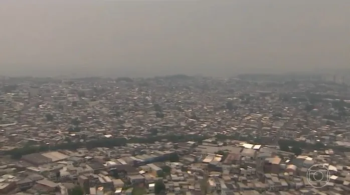 Fumaça em manaus atinge níveis críticos e piora qualidade do ar