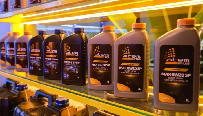 Atem expande atuação com nova linha de lubrificantes apresentada na Expopostos 2026 em São Paulo