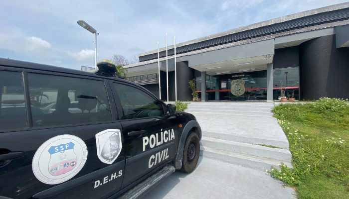 Atropelamento na ponte Rio Negro deixa um morto e motociclista preso em Manaus