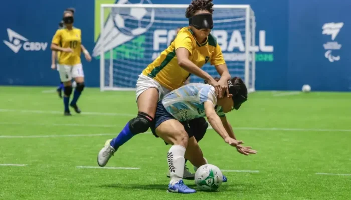 Brasil conquista prata na Copa América de futebol de cegas após final contra Argentina