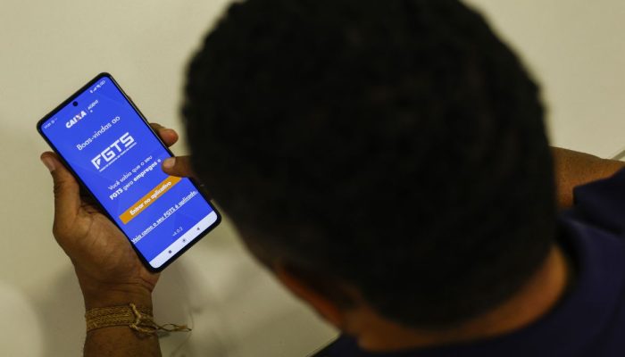 Caixa inicia distribuição de lucros do FGTS de 2025 para 138 milhões de trabalhadores