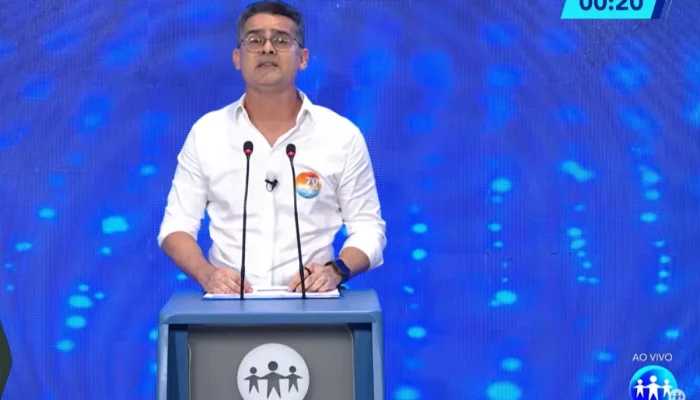 David Almeida defende expansão de políticas educacionais de Manaus para o interior do Amazonas