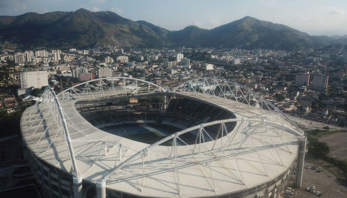 Fortes ventos no Rio de Janeiro forçam adiamento de clássico Botafogo x Fluminense no Brasileirão Feminino