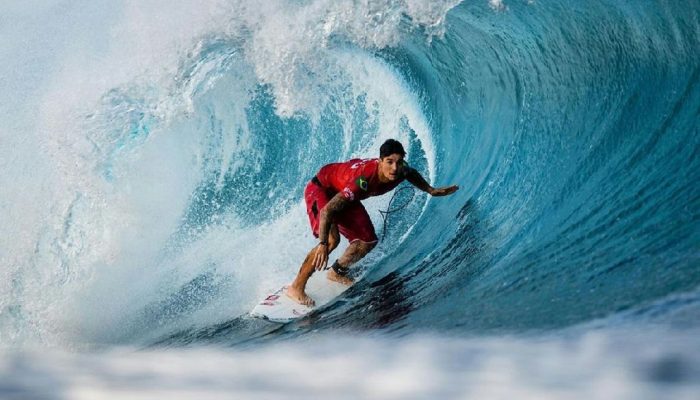 Gabriel Medina alcança nota 10 mas fica com o vice-campeonato em Fiji