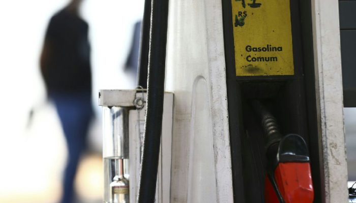 Governo intensifica fiscalização e endurece multas para conter alta dos combustíveis