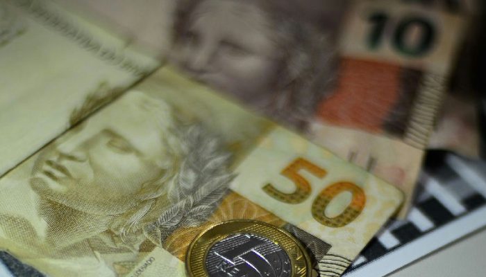 Ibc-br registra leve recuo em julho, mas mantém crescimento de 1% em 12 meses