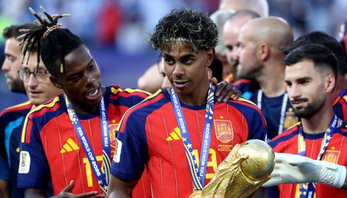 Espanha celebra bicampeonato da Copa do Mundo com a força da diversidade e talentos de origem imigrante