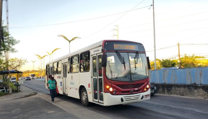 Manaus: ônibus voltam a circular após rodoviários encerrarem greve de três dias por salários
