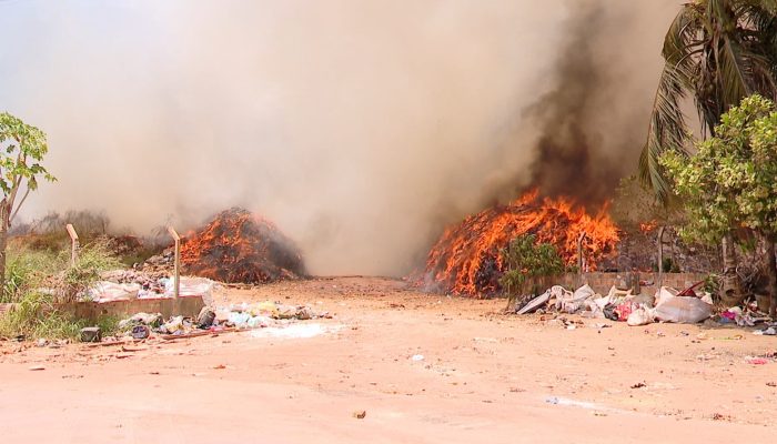 Incêndio em lixão de Iranduba deve persistir por dias, alerta Corpo de Bombeiros