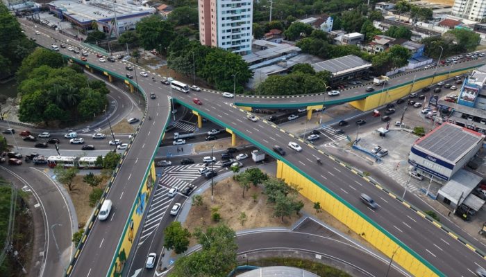 Interdição no Viaduto Miguel Arraes altera trânsito e rotas de ônibus em Manaus neste fim de semana