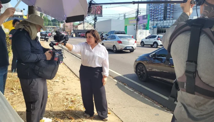 Maria do Carmo grava programa eleitoral em Manaus e aponta lixões como desafio ambiental e de saúde pública