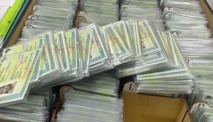 Mutirão em Manaus facilita a retirada de mais de 62 mil carteiras de identidade