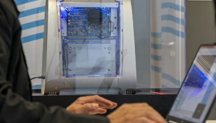 Novo computador quântico educacional impulsiona formação tecnológica no Senai