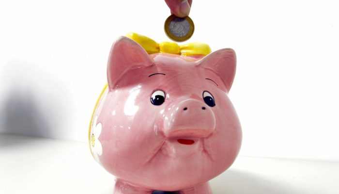 Poupança perde R$ 7,15 bilhões em julho, com mais saques que depósitos