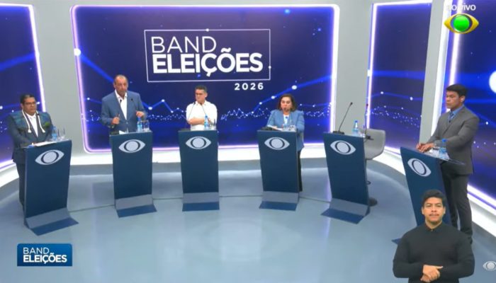 Primeiro debate para o governo do Amazonas tem críticas e embates em áreas cruciais