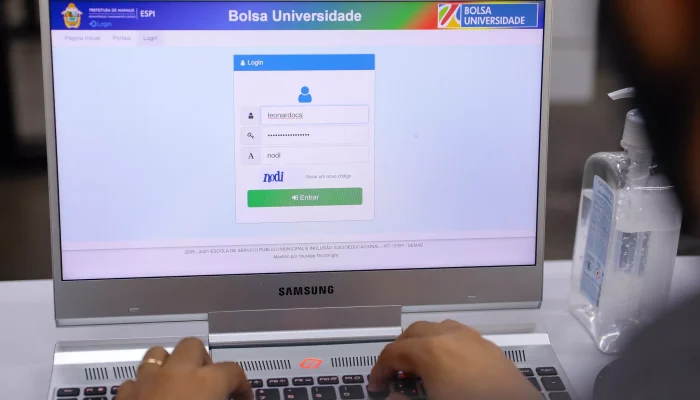 Programa Bolsa Universidade de Manaus abre mais de 20 mil vagas para graduação em 2027