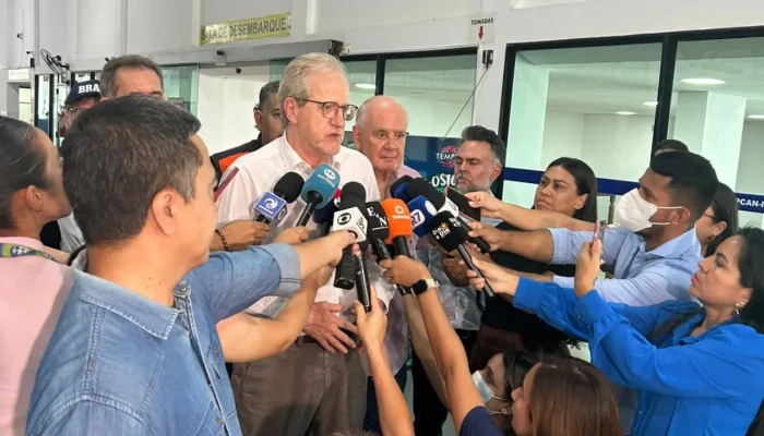 Queimadas no Amazonas: ministro do Meio Ambiente declara cenário "mais grave do que o imaginado"