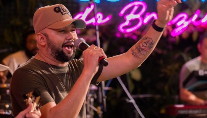 Uendel Pinheiro agita Zona Leste de Manaus com show gratuito de pagode